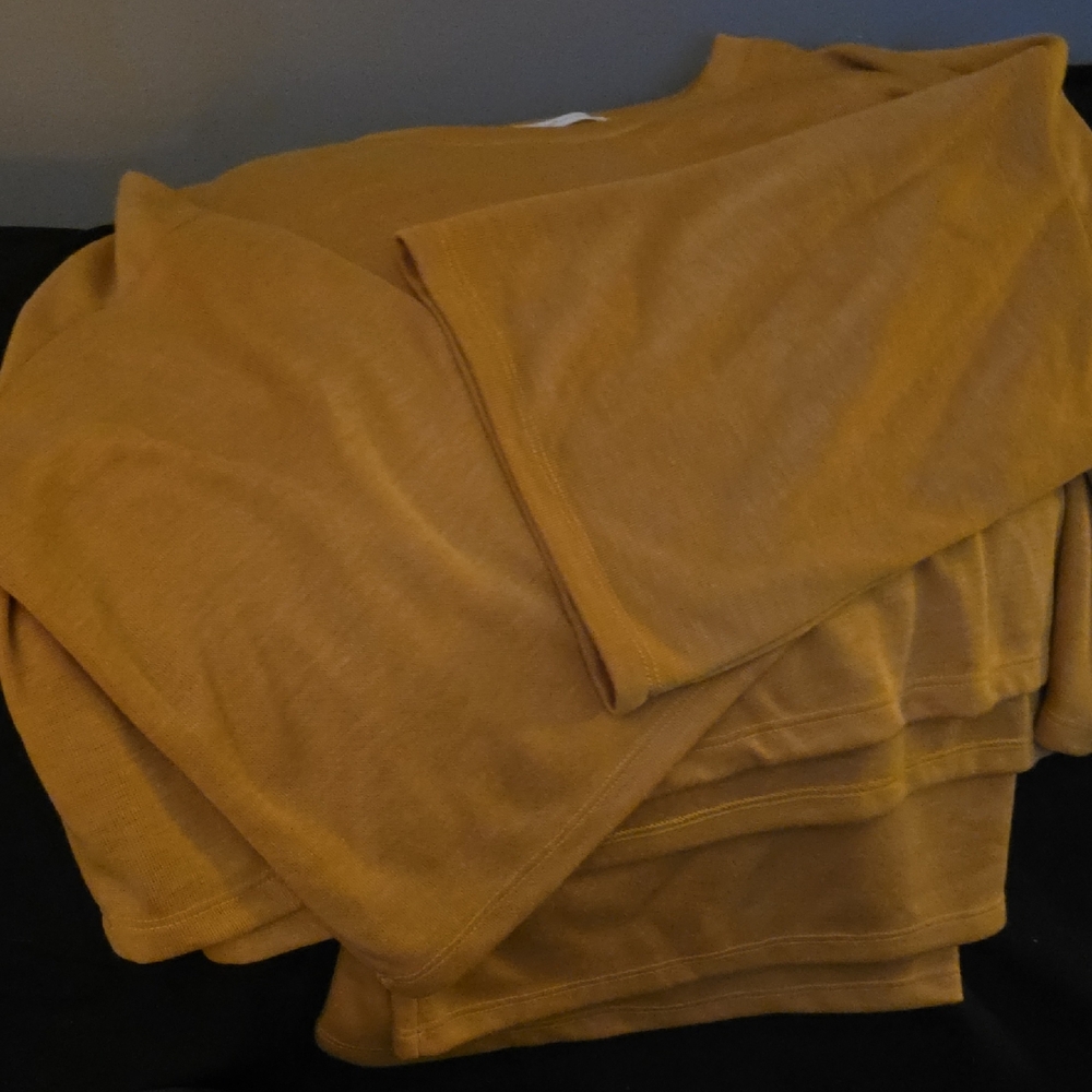Gold Top And Bottom Wide Leg Cropped Top PTP 28 Length 15 - Picture 4 of 10